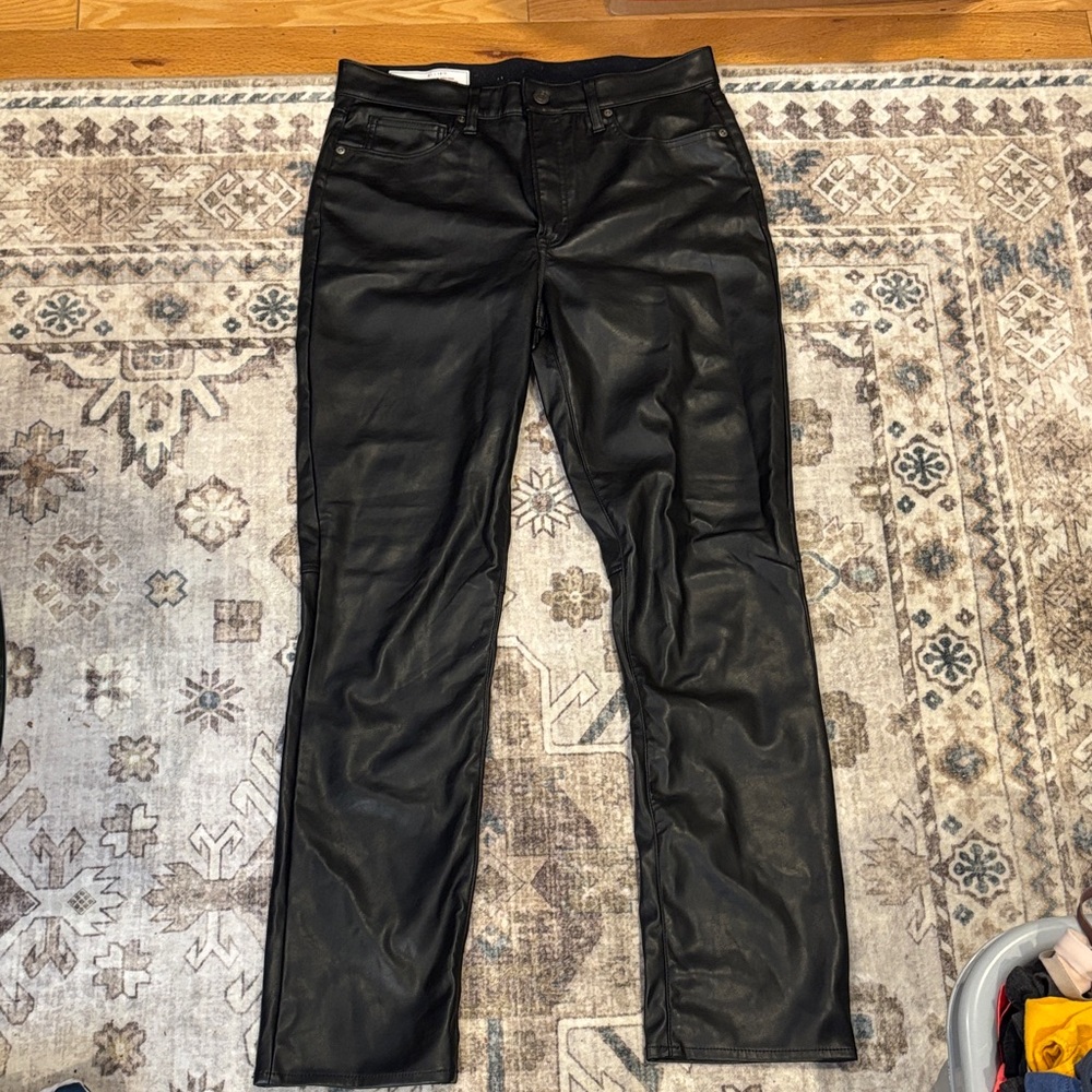 GAP Black High Rise Pants